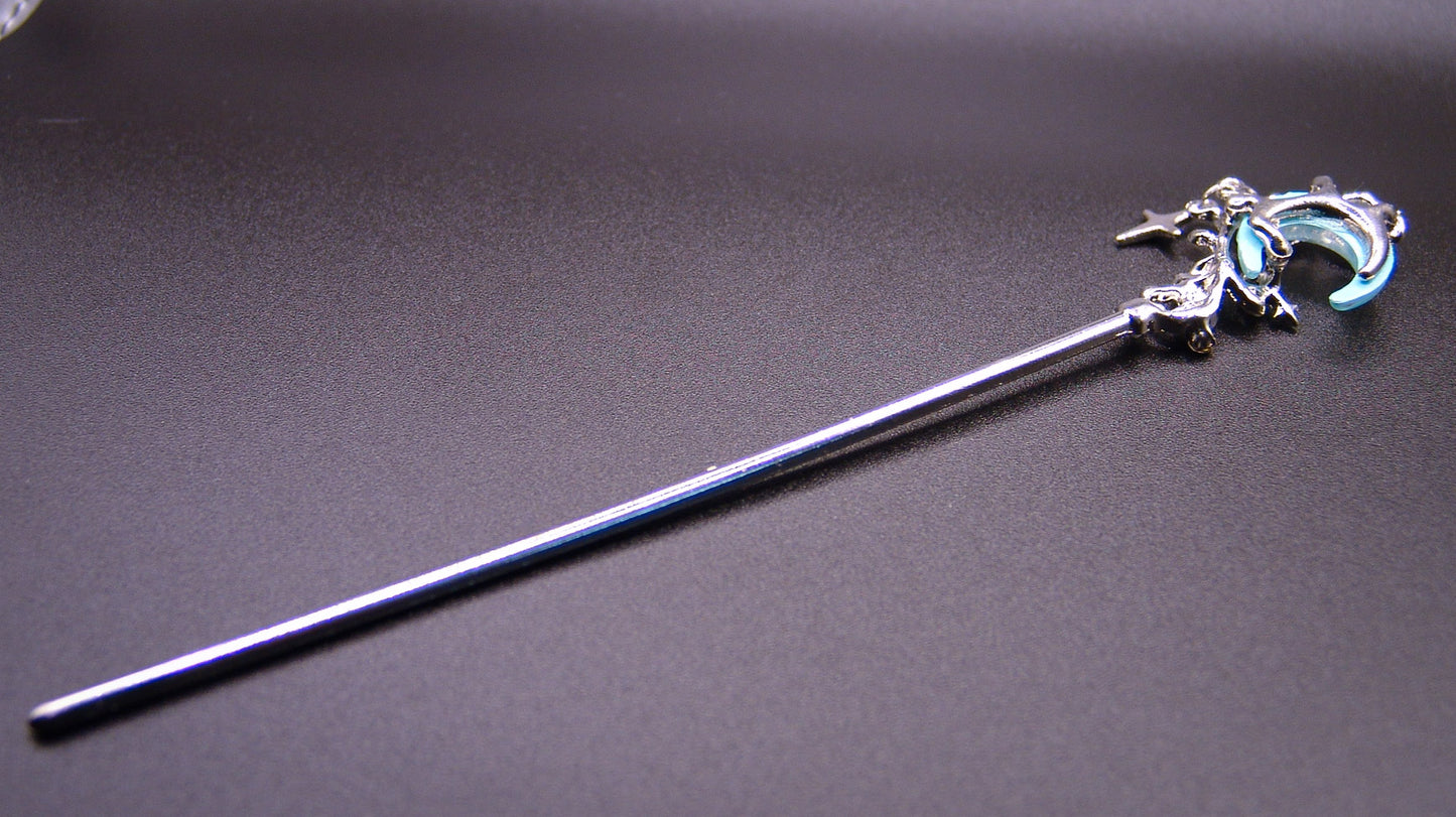 Sliver & Opalite Moon Hair Stick🌙